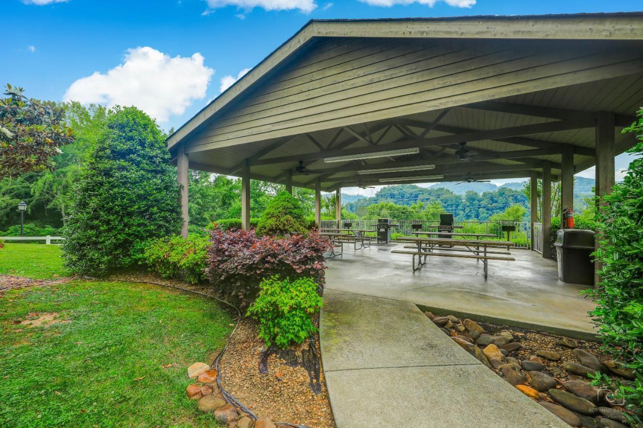 A Time To Gather Whispering Pines 614 Apartment Pigeon Forge Exterior photo